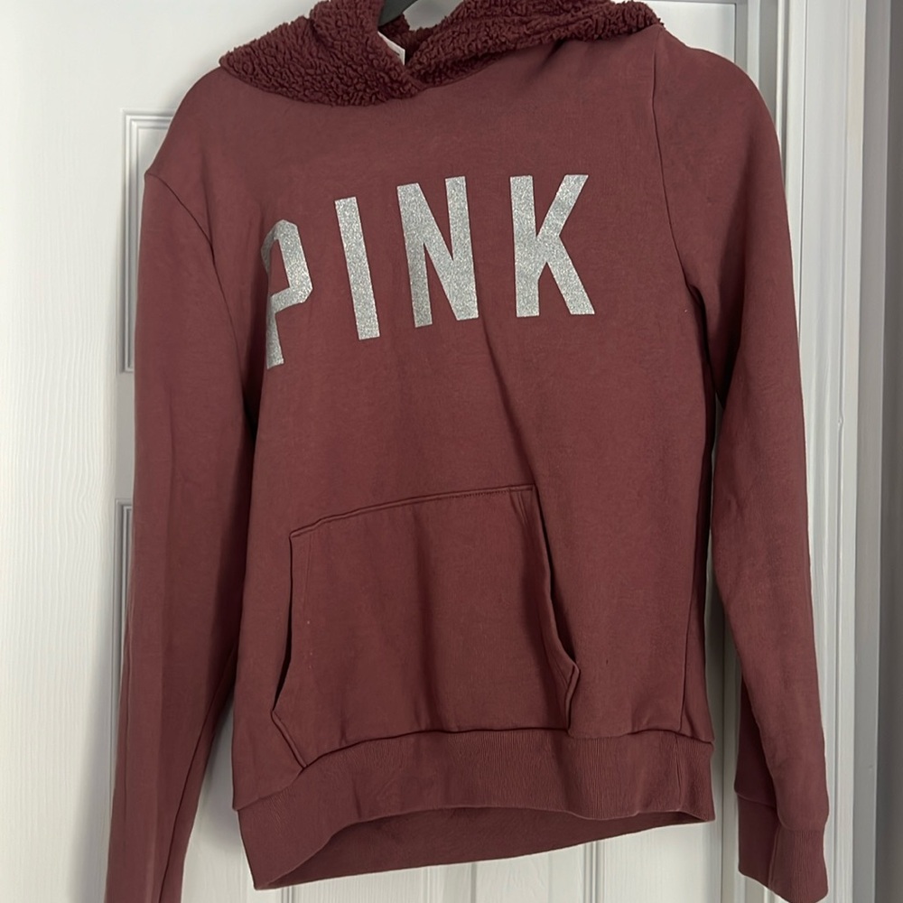 PINK women’s hoodie. Great condition. Size medium. Mauve w/silver PINK logo